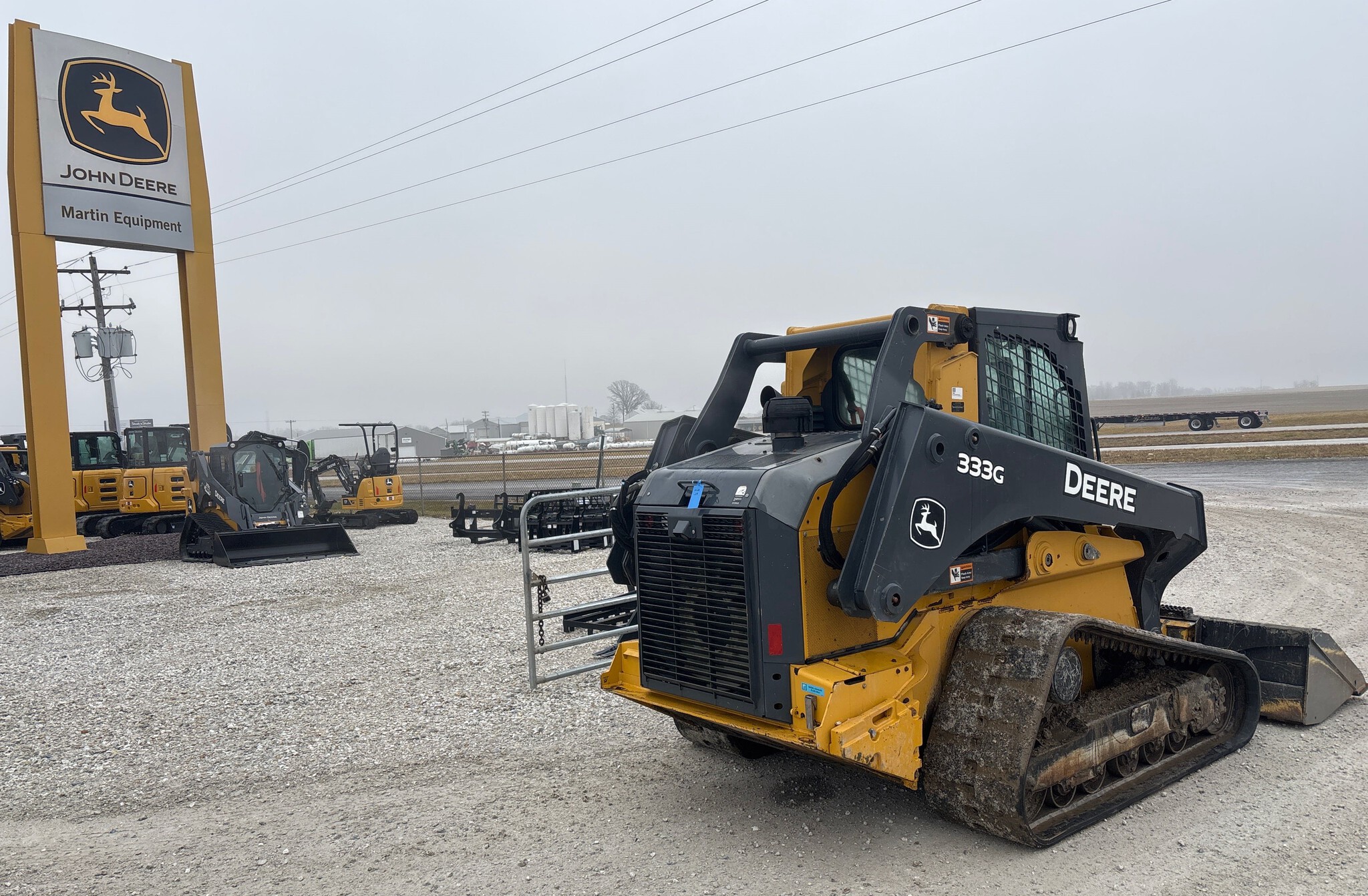 2017 John Deere 333G Image 6