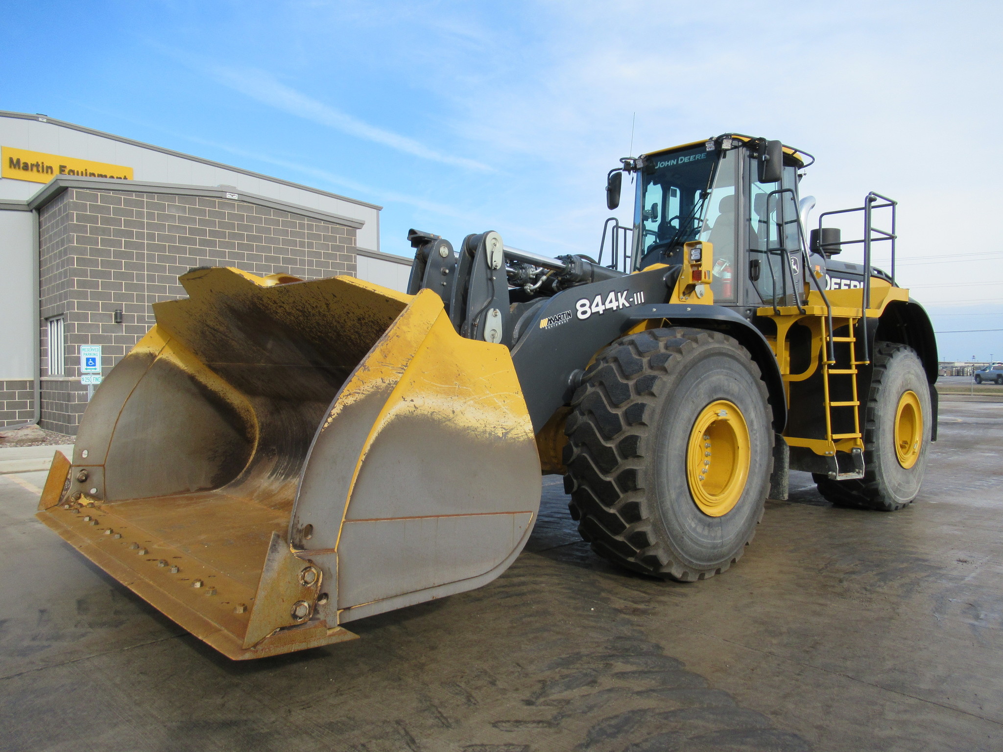 2018 John Deere 844K Image 4