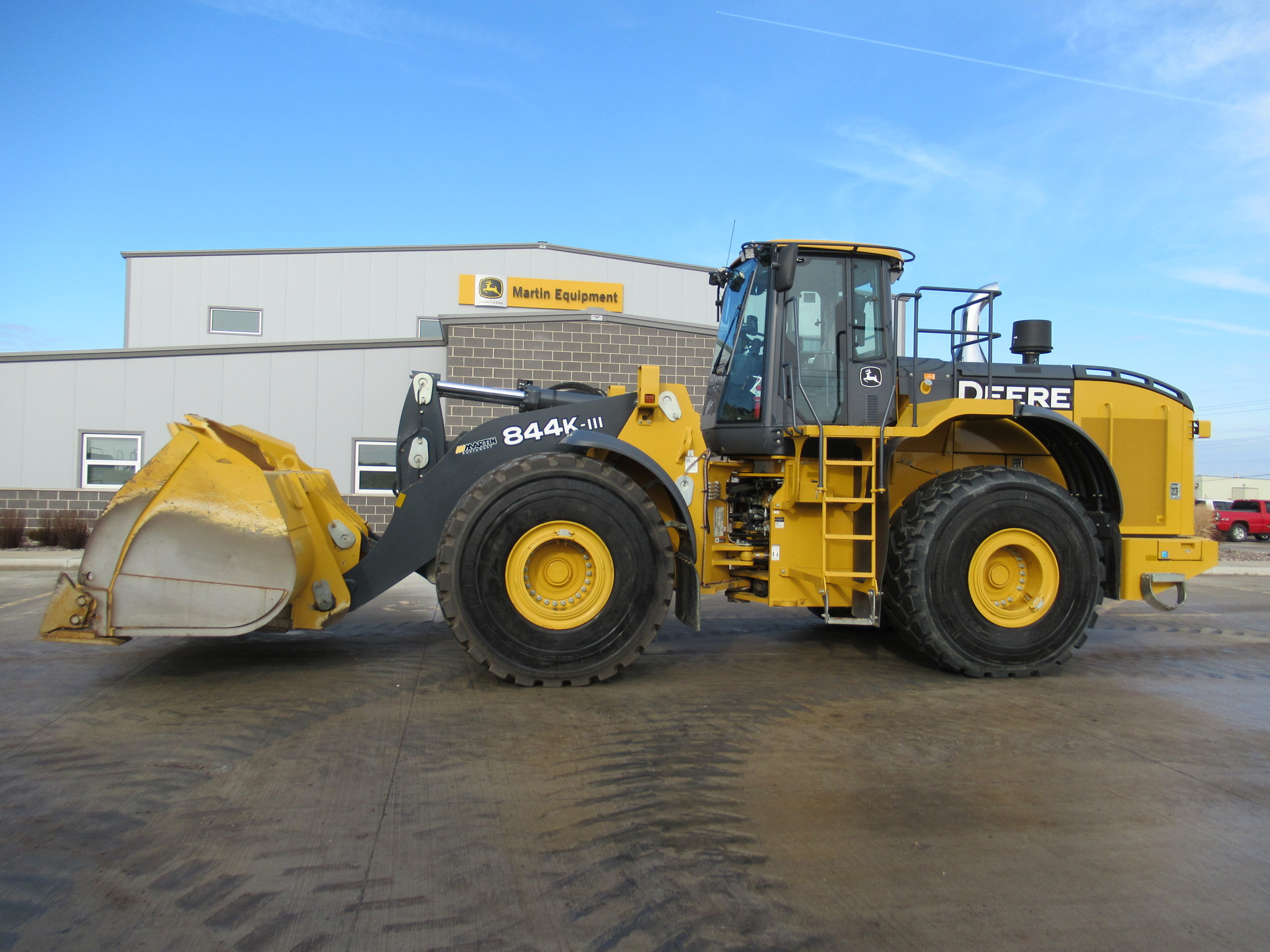 2018 John Deere 844K Image 1